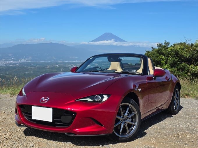 MAZDA ROADSTER S leather package V selection (6MT)画像