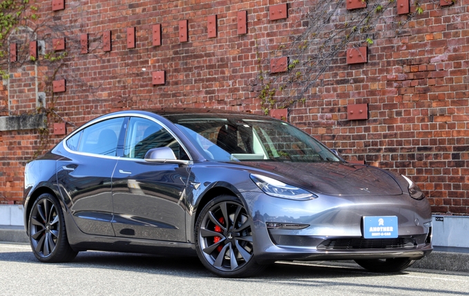 テスラ　モデル3 パフォーマンス(Tesla Model 3 performance）画像