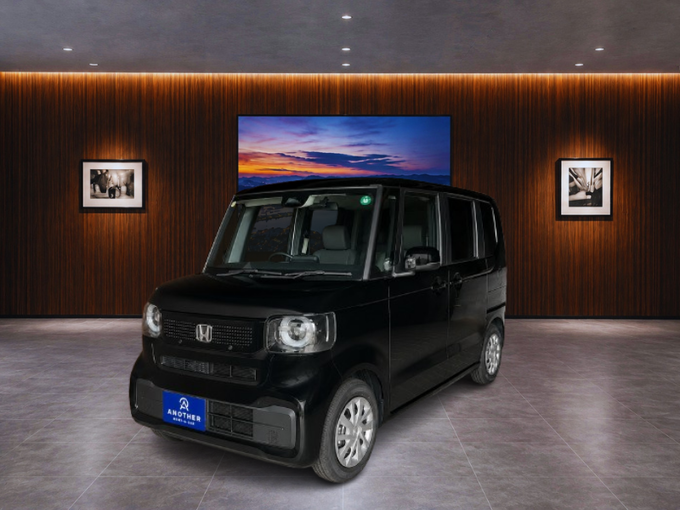 HONDA N-BOX （ブラック）画像