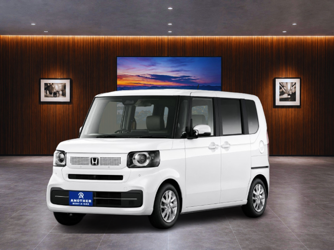 HONDA N-BOX(JF5型/ホワイト)画像