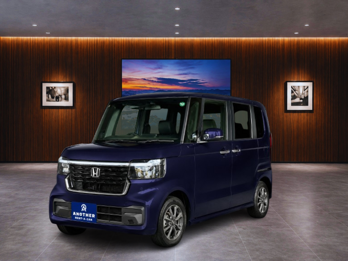 HONDA N-BOXカスタム(トワイライトミストブラック・パール)画像